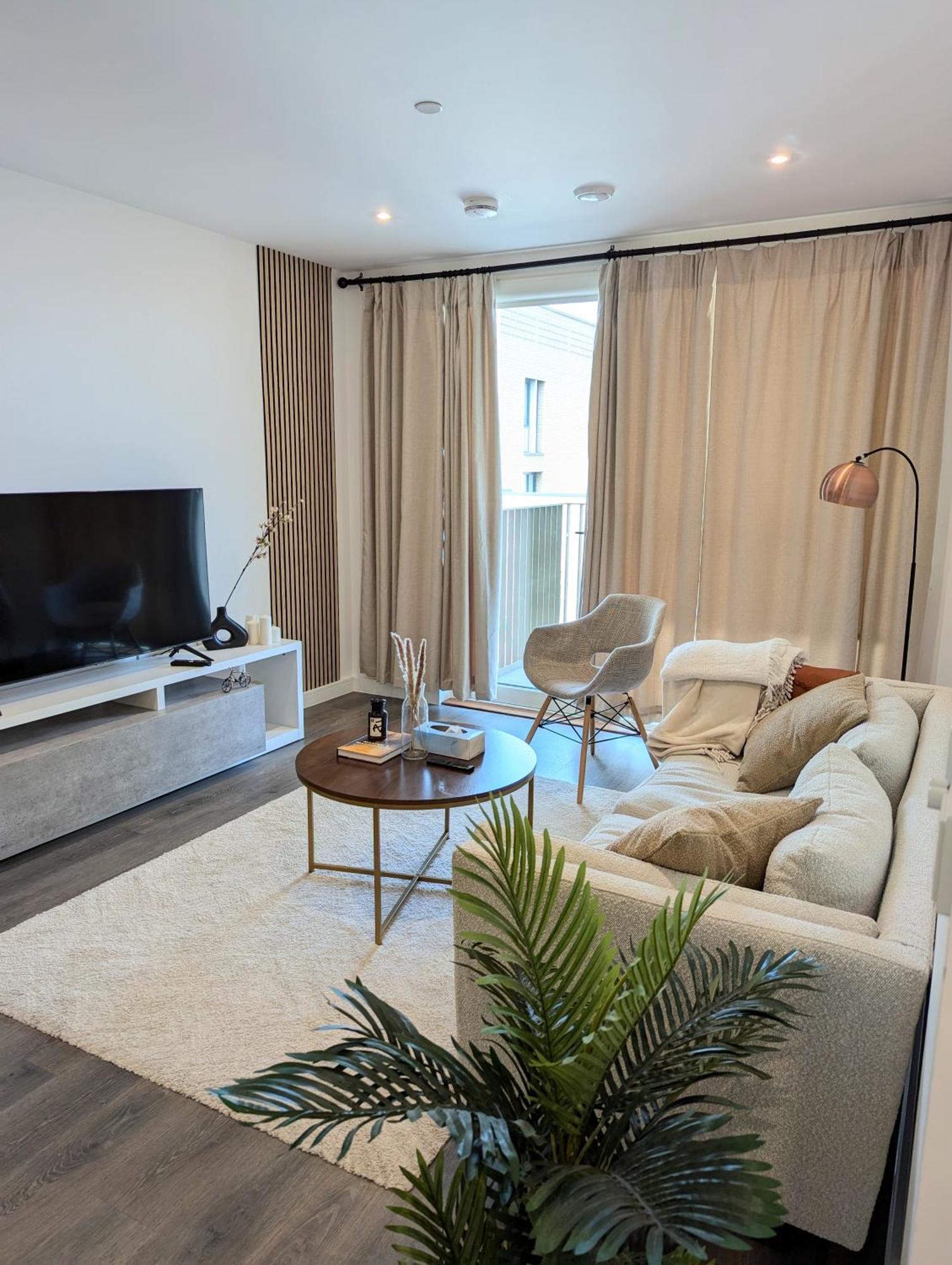 Apartament Modernistic 2 Bed - 2 Bath Flat Near